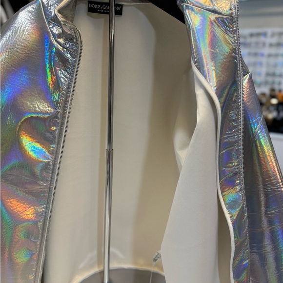 Dolce & Gabana Holographic Silver Jacket - size XL - used once - Picture 6 of 11